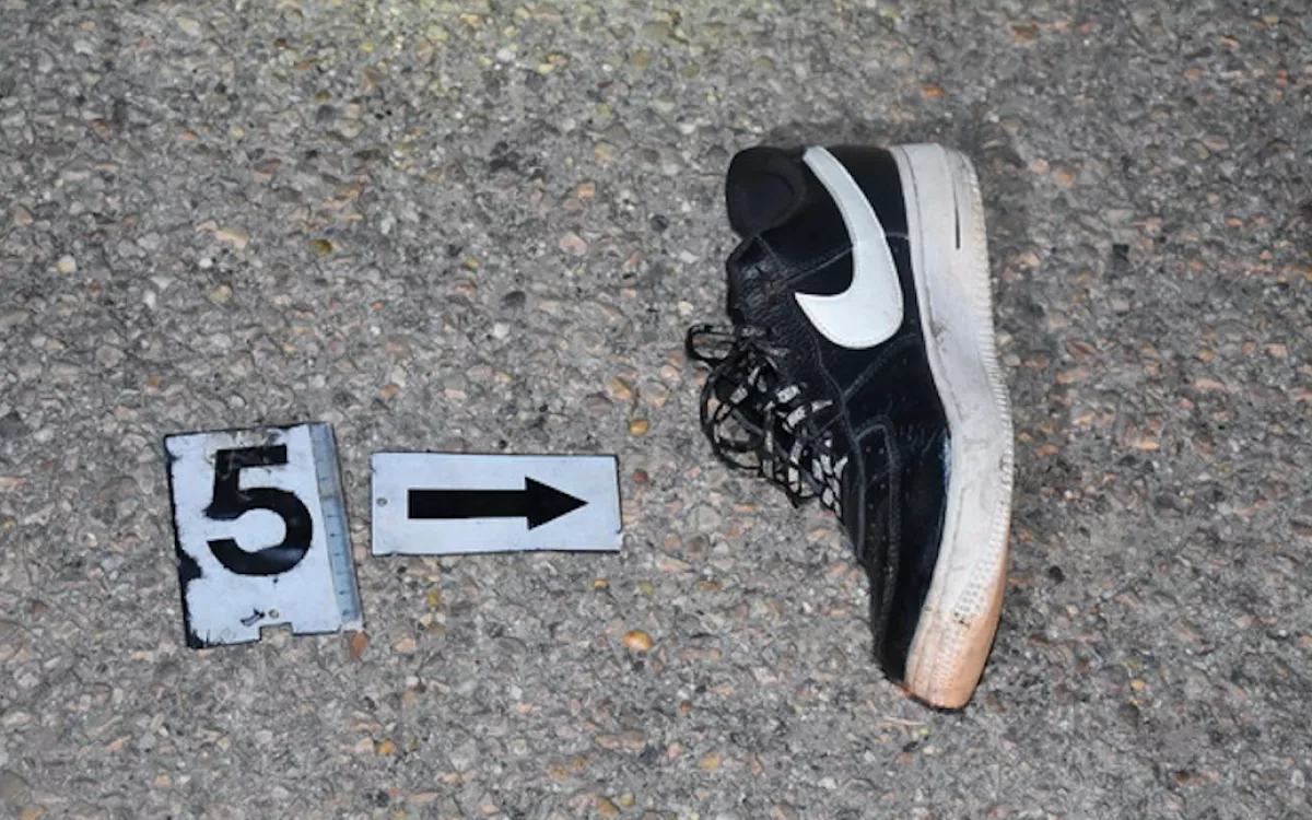 Ez a 19 éves kulcsi férfi a magyar Hamupipőke - de ez a cipő a vesztét okozta - Fotók