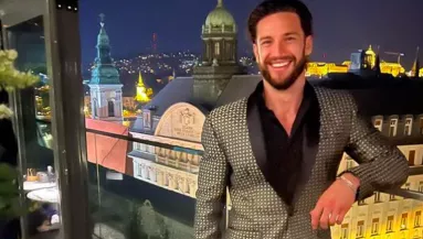 Fotón a forró csók: ez a lány Shane Tusup új kedvese?