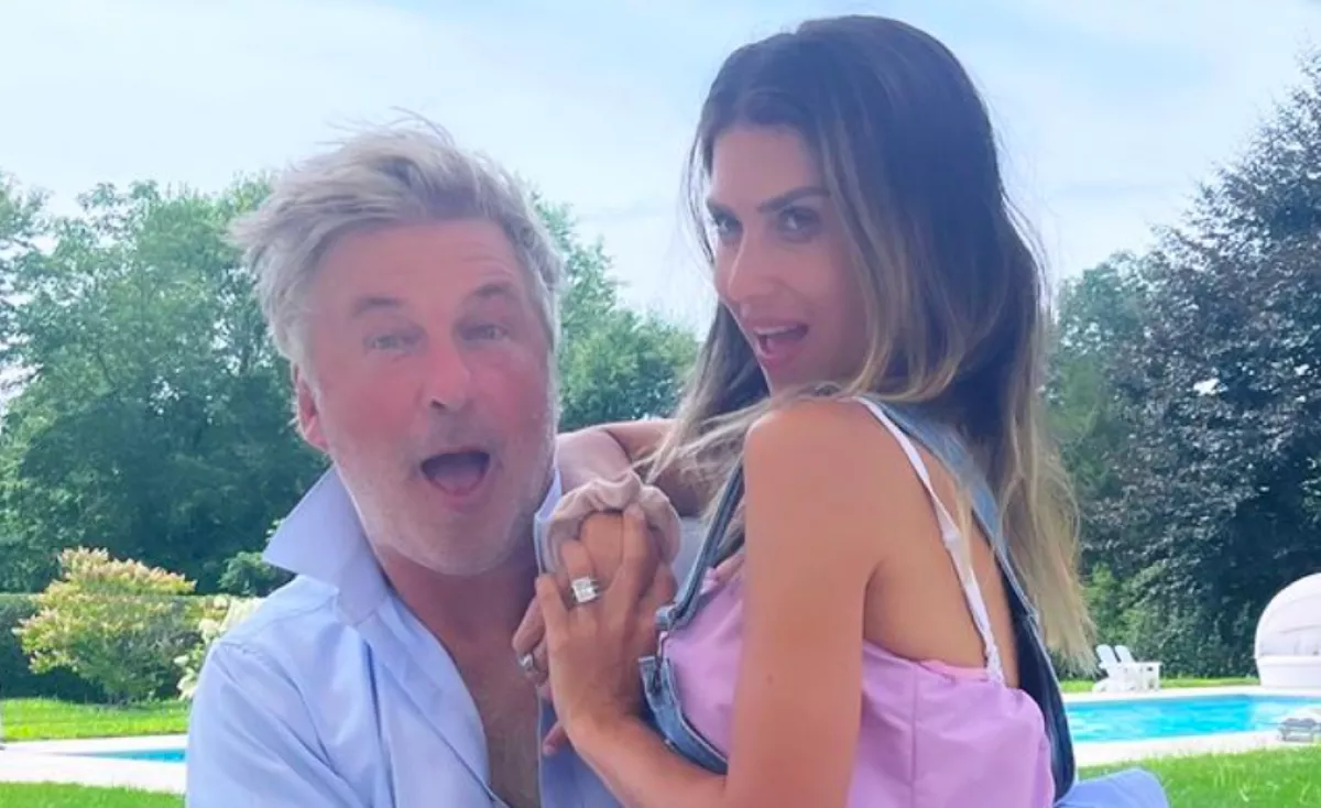 Itt az első kép Alec Baldwin-ék 7. gyermekéről - Fotó