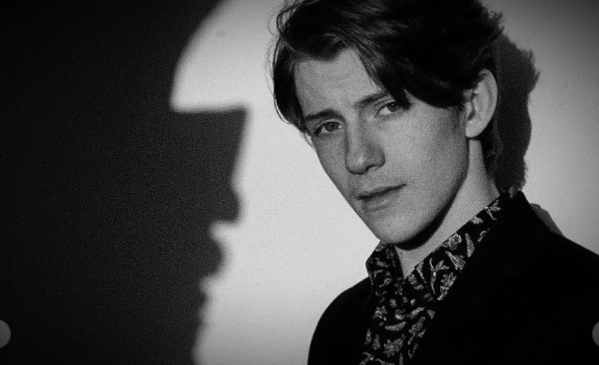 Otthonában találták holtan a 18 éves színészt - sokkolta a rajongókat a hír