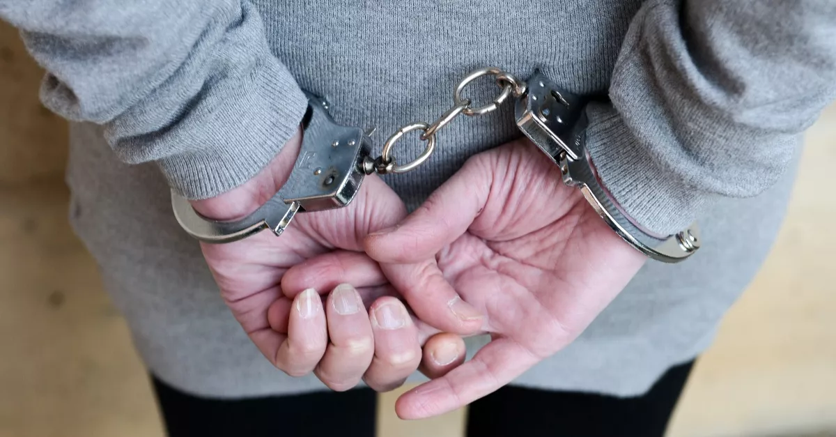 Borzalom: a fürdőkádba fojtotta mozgássérült apját egy 37 éves férfi Kazincbarcikán