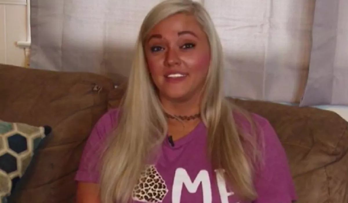 Őrizetbe vették a 30 éves Tik-Tok sztárt - döbbenetes, mit csinált élő videóban