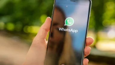 Új funkciókat vezet be a WhatsApp - nem mindenki fog örülni