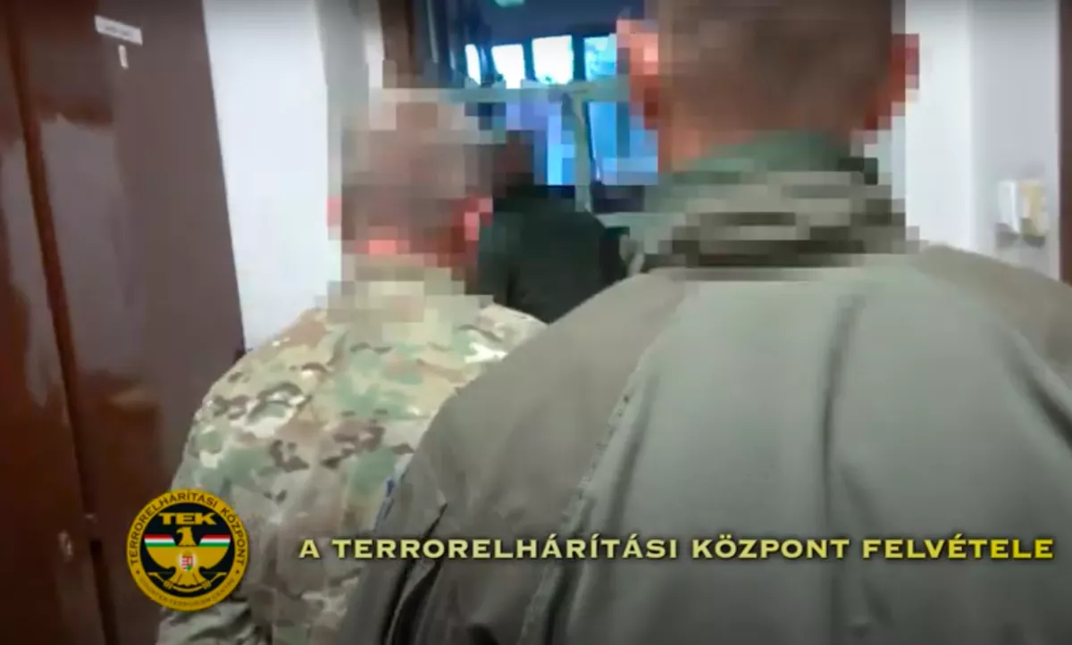 Fegyverarzenál: volt párja hívta a rendőröket, István életveszélyesen megfenyegette őt és párját - Fotók