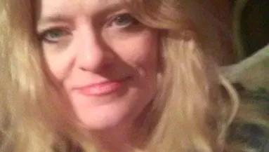 Két év kómából ébredt fel ez a nő, a név, amit kimondott, sokkolja a világot