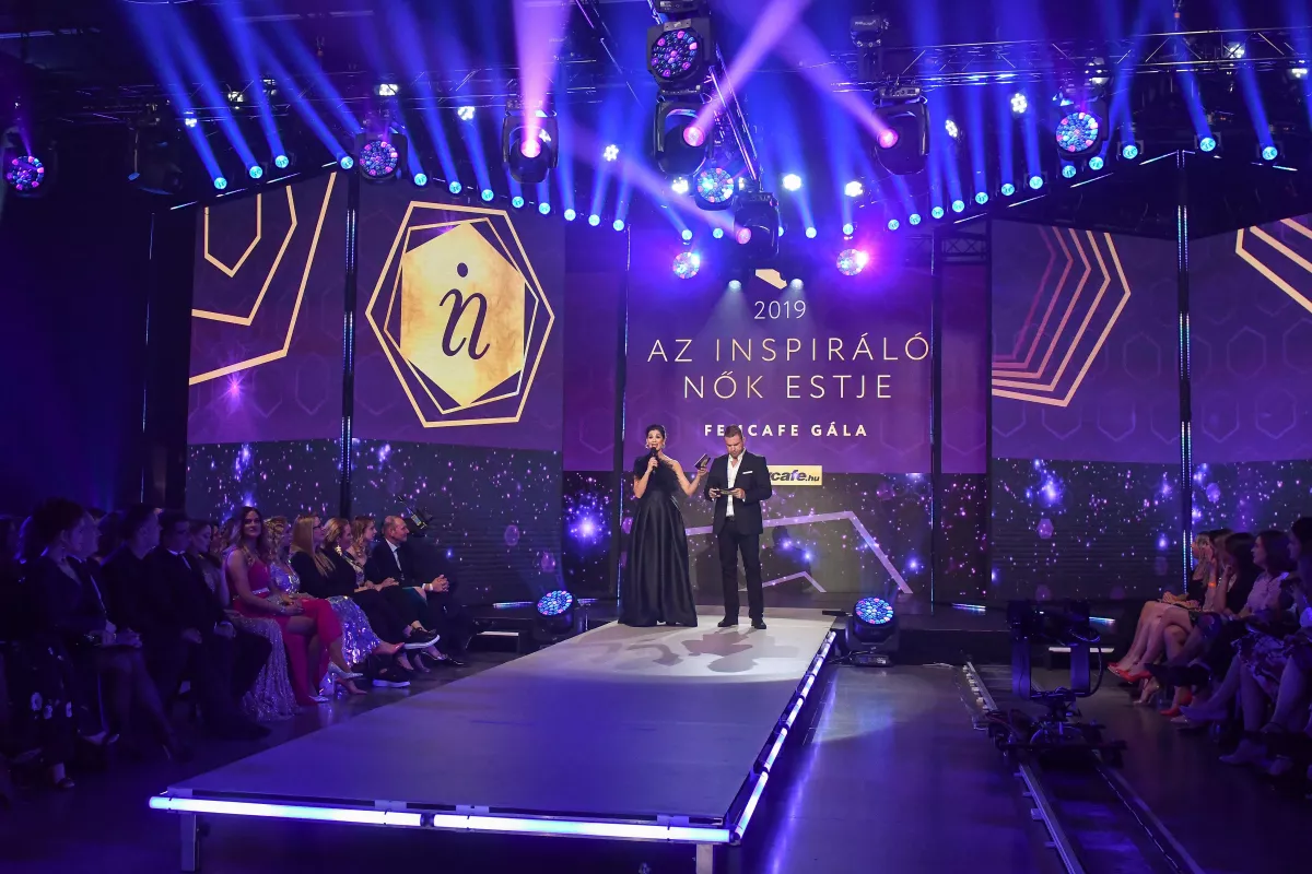 Itt a nagy bejelentés: újra díjazza az Inspiráló Nőket a Femcafe.hu