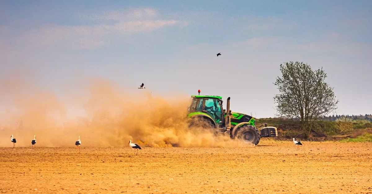 Elsőfokú riasztás 9 megyére: erre számíthatunk szerdán