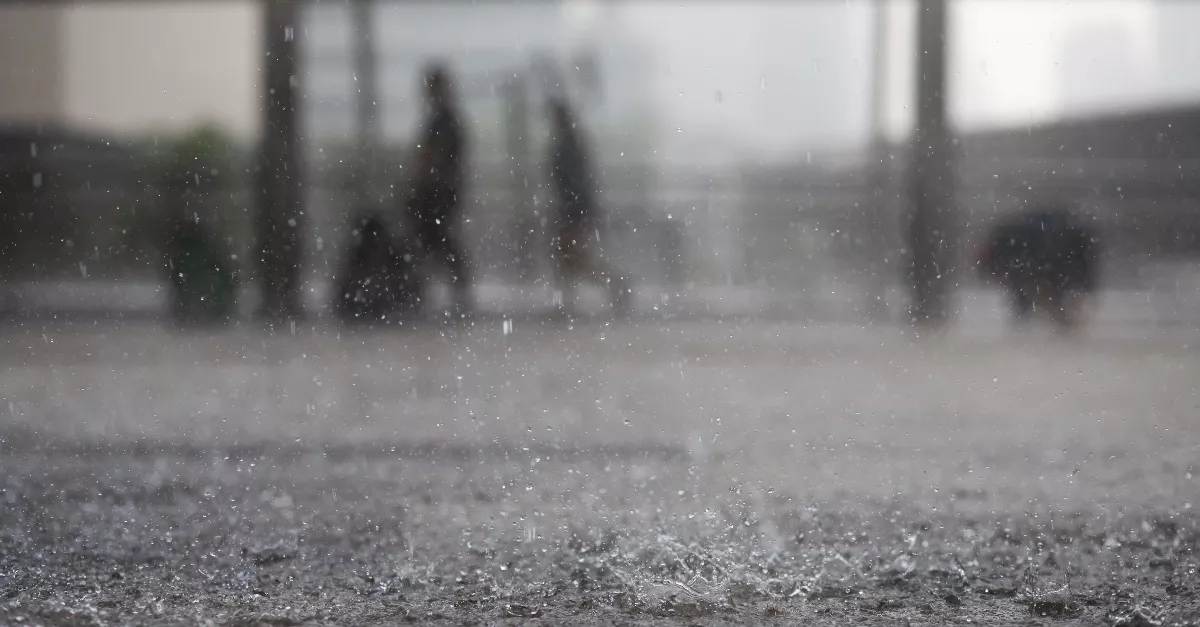 Kettészakad az ország: itt csaphatnak a le a viharok