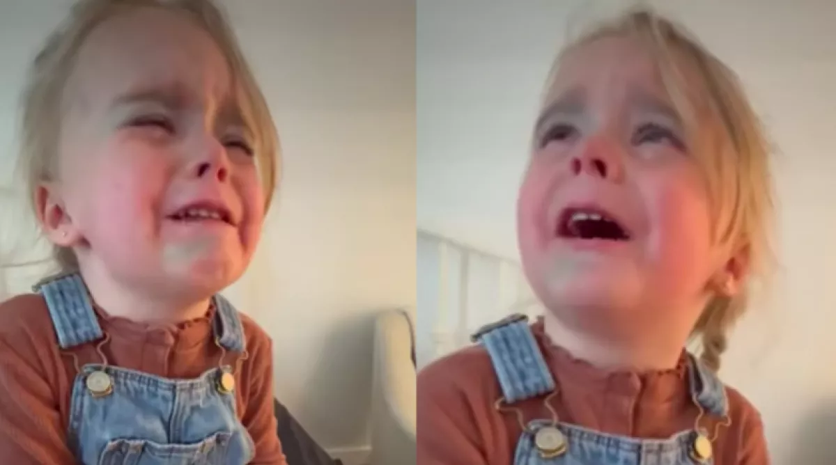 Képtelen abbahagyni a sírást ez a kislány, az oka mindenkit megnevettet - Videó