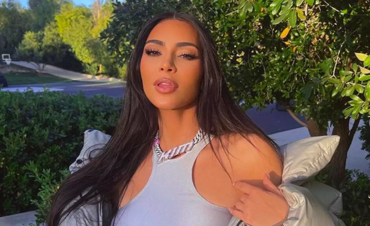 A rajongói estek neki: 30 évvel tűnik öregebbnek az új külsejével Kim Kardashian - Fotók