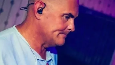 Milliókkal tartozik a magyar sztár az exének - állítja, és feljelentette