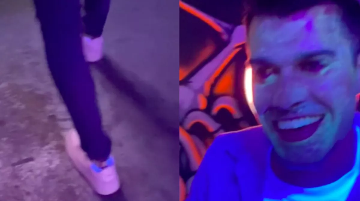 Hidratálókrémmel az arcán ment a srác, a buli fényei miatt rajta pusztul a világ - Videó