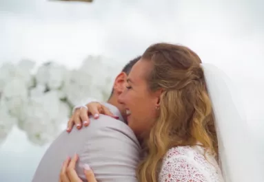 Itt az esküvői videó: gyönyörű menyasszony volt Hosszú Katinka