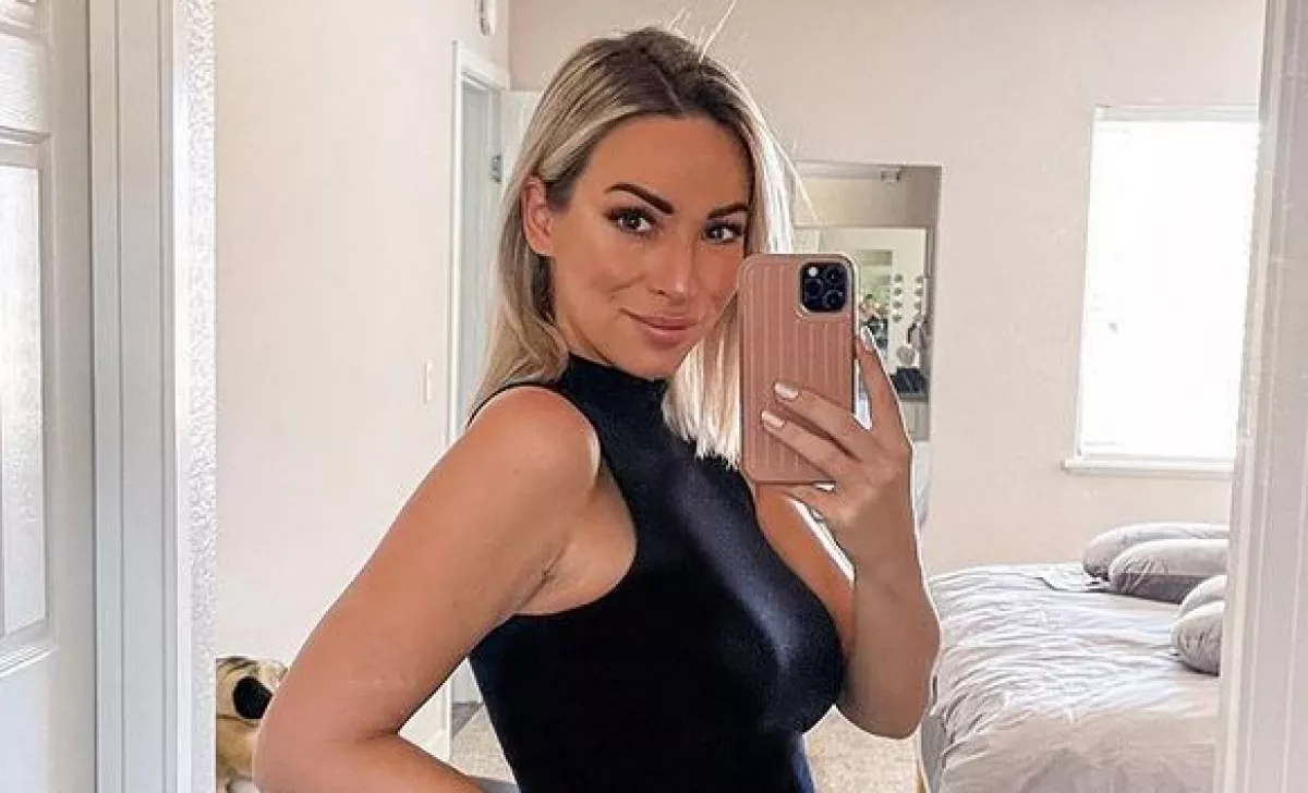 Várandósan szenvedett súlyos autóbalesetet a tévésztár 31 éves szerelme - Fotók