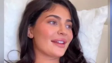 Élő videóban csúszott ki a száján, mit gondol magáról, Kylie Jennert szétszedik a neten - Videó
