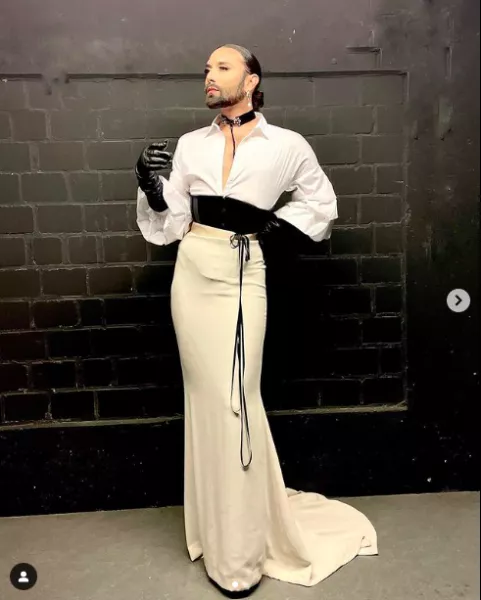 Conchita Wurst ruha