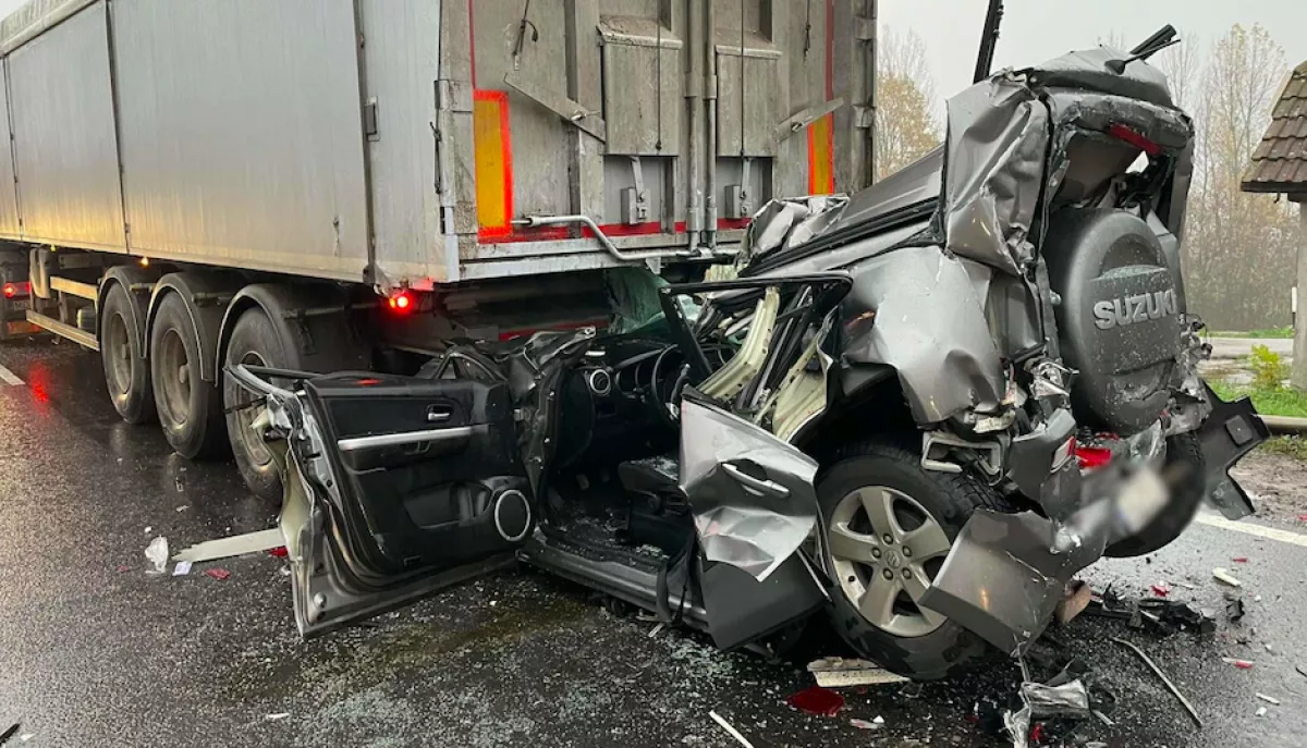 Horrorbaleset Szolnoknál - drámai képek érkeztek