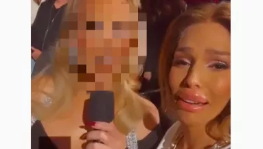 "Mit csináltál az arcommal?" - Adele-t sokkolta rajongója közös szelfivideója