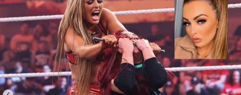 Erotikus képei miatt rúgta ki a WWE a női bajnok pankrátort - Fotók