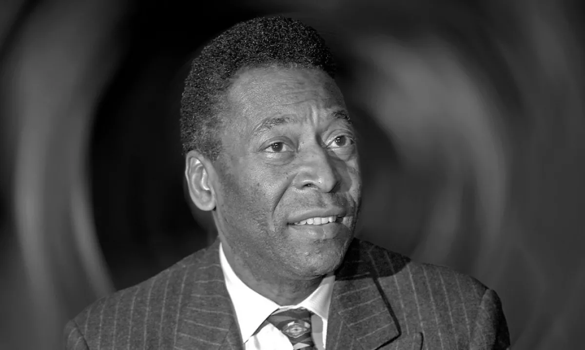 Szívszorító fotóval tudatta a család: meghalt Pelé