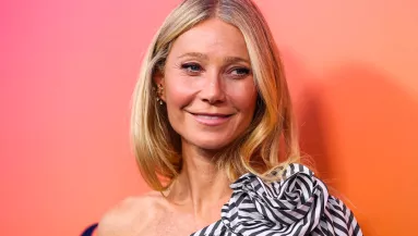 Bikiniben posztolt 18 éves lányával Gwyneth Paltrow - Élő klónok - Fotók