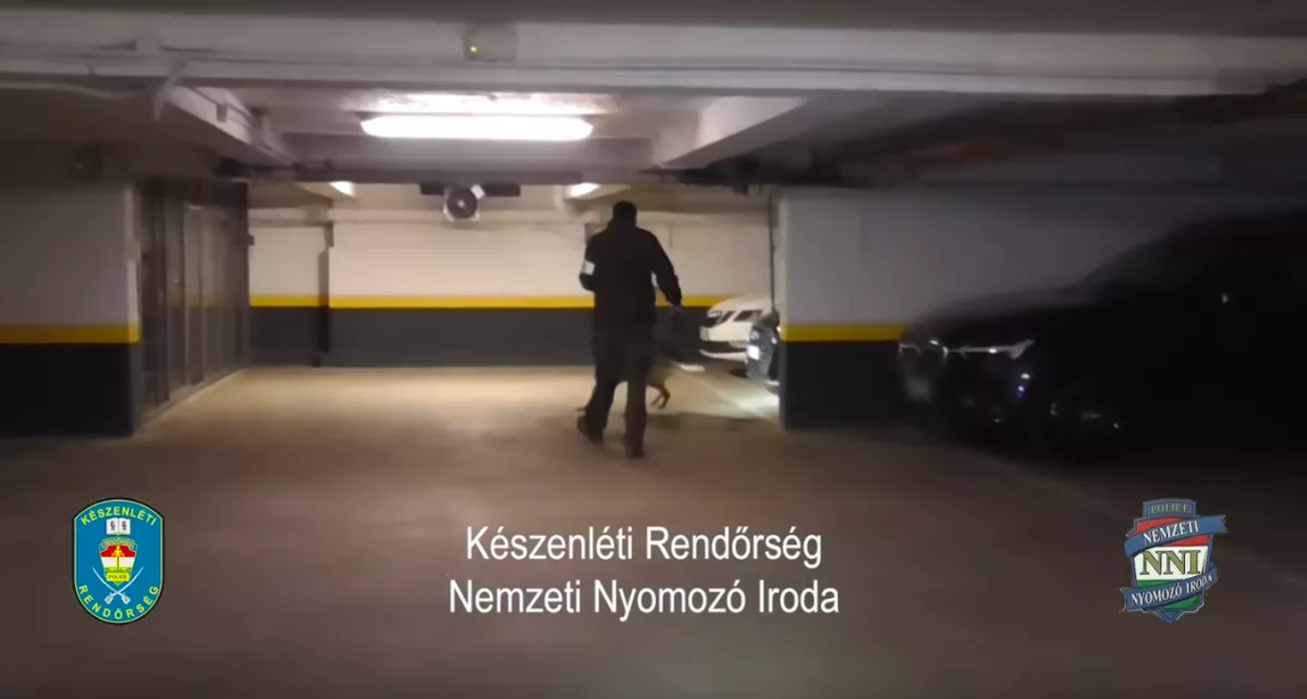 20 milliós értékben foglalták le Józsi autóit és óráit a rendőrök, egy kutya lett a veszte - Fotók