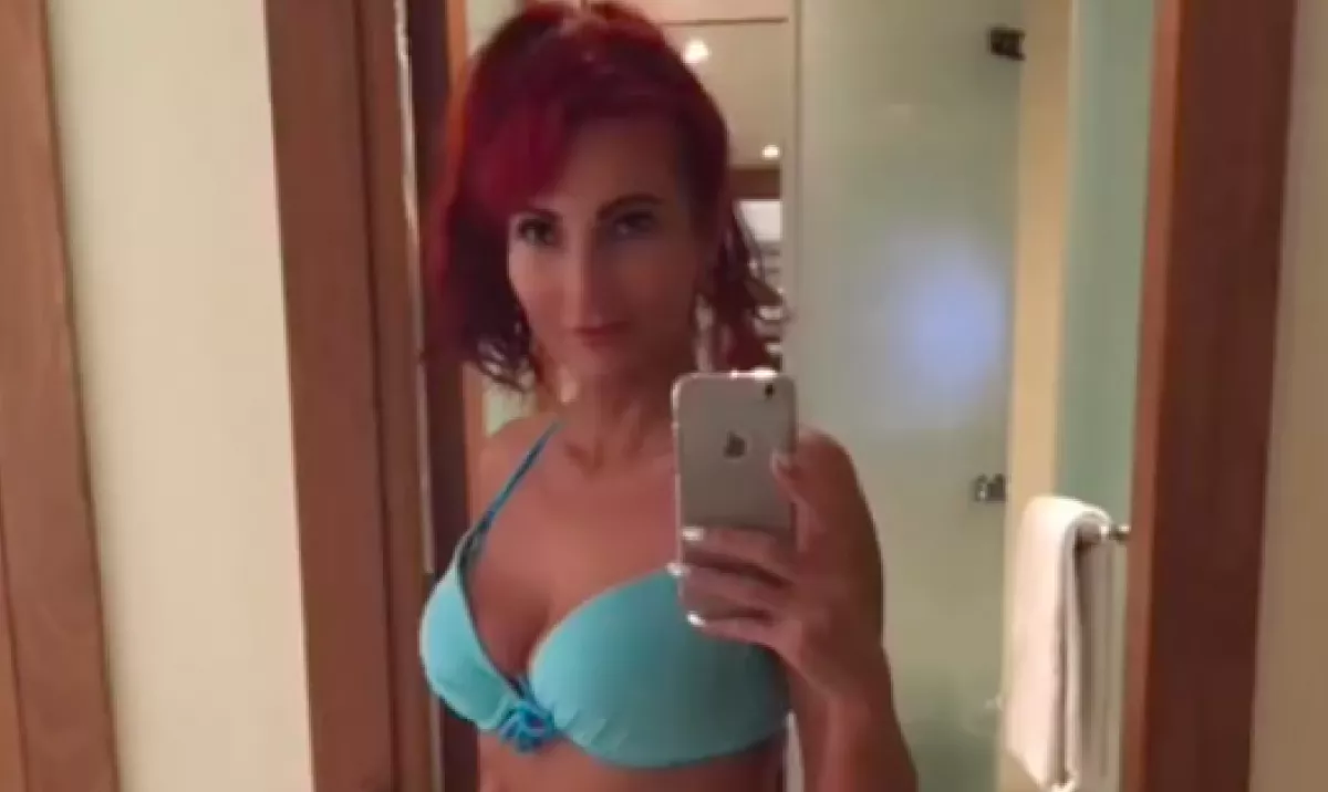 Hivatalos: Adri testének 96,05 %-át tetoválták - Rekorder az országban