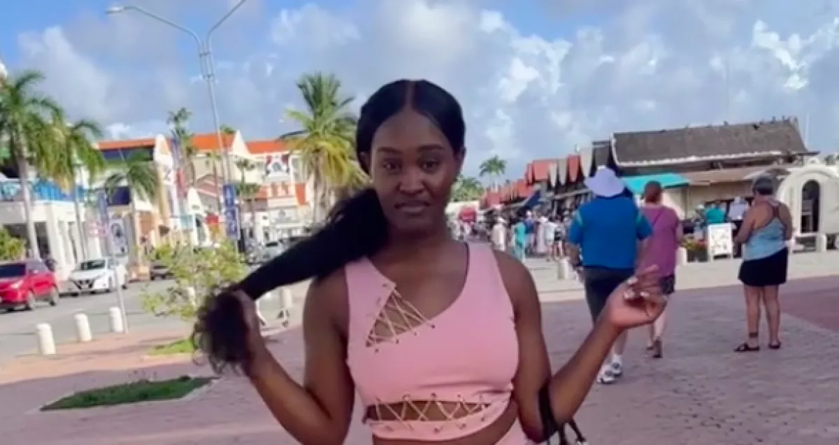 84 éves férfihoz ment hozzá a 24 éves lány - Sokkolja a világot az újabb terve - Fotók