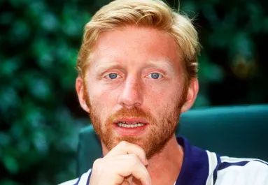 Évekig tagadta, hogy ő az apa: merész képekkel tarol a neten Boris Becker lánya - Fotók