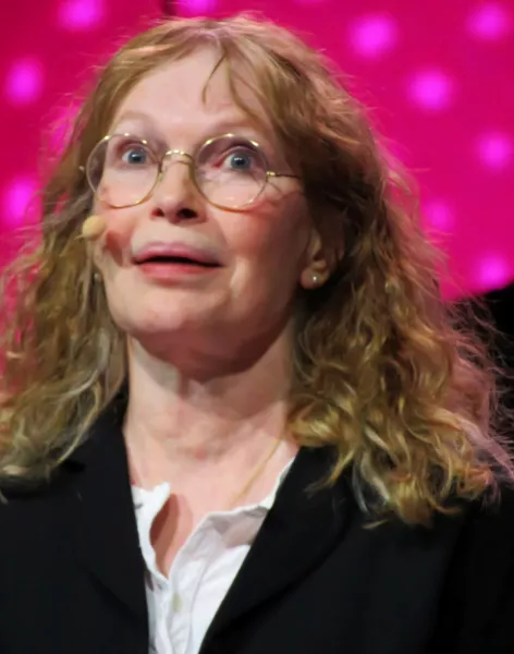 Mia Farrow színésznő