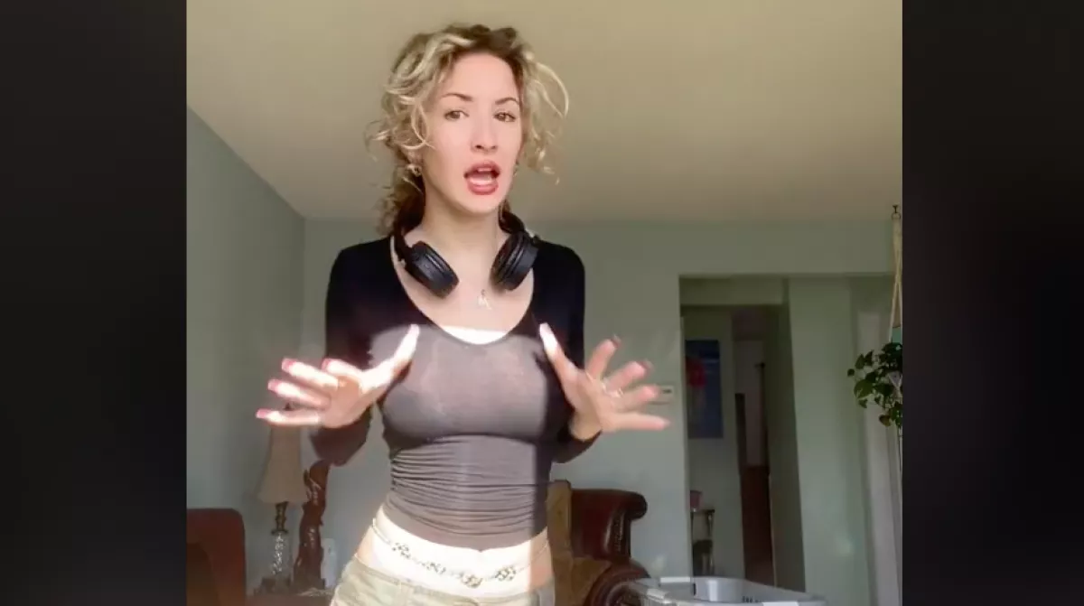 "Undorító perverzek!" - mondja Mari, aki nem hord melltartót, de utálja, hogy bámulják a férfiak - Videók