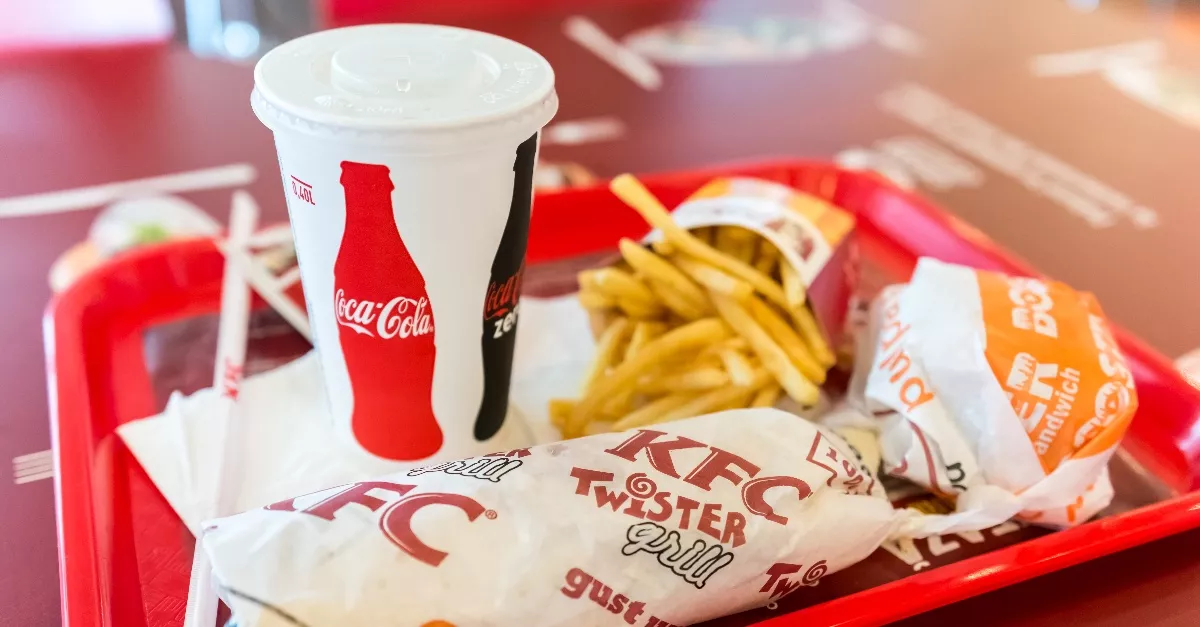 Meglátta a nő, mi van a KFC-menüjében és azonnal hívta a rendőrséget - Fotó