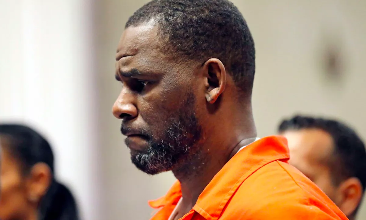 Most érkezett: újabb 20 év börtönt kapott az amerikai énekes