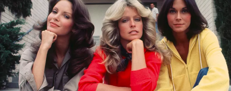 40 évet is letagadhat a Charlie angyalai 77 éves sztárja - Fotó