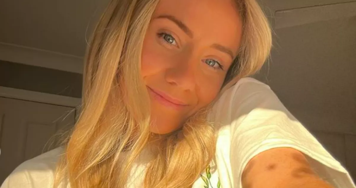 Mozgássérült parkolóban állt meg a lány, sokkot kapott, amikor visszatért a kocsihoz - Videó