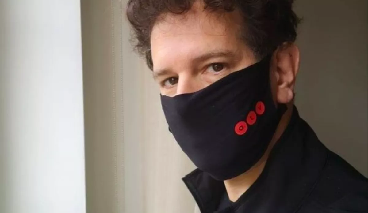 Egy fedél alatt vannak karanténban: újabb ATV-s műsorvezető kapta el a legfertőzőbb koronamutánst