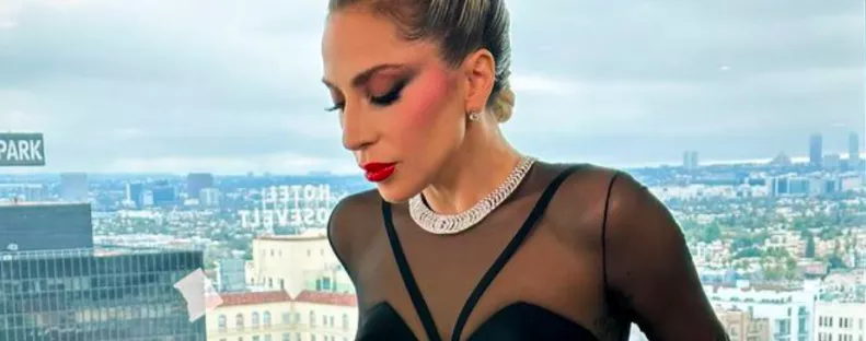 Szomorú hír érkezett Lady Gagáról - Az esküvő az oka? - Fotók