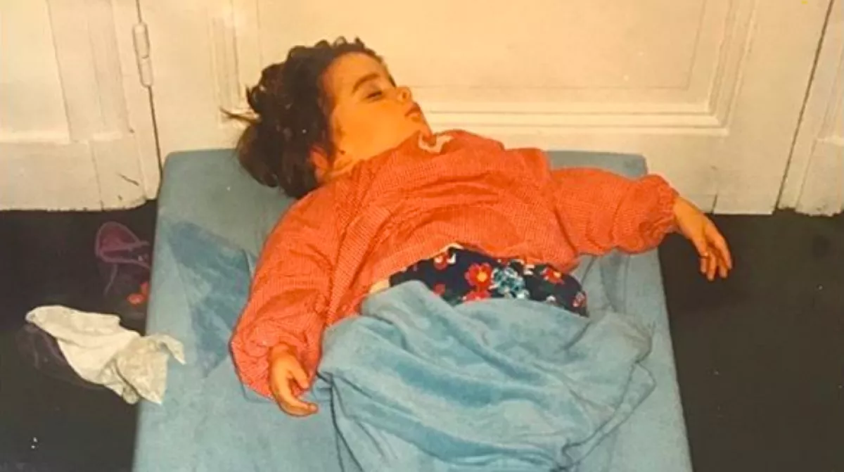 Felismered ezt a cuki kislányt? 33 éves lesz most és az egész világ imádja