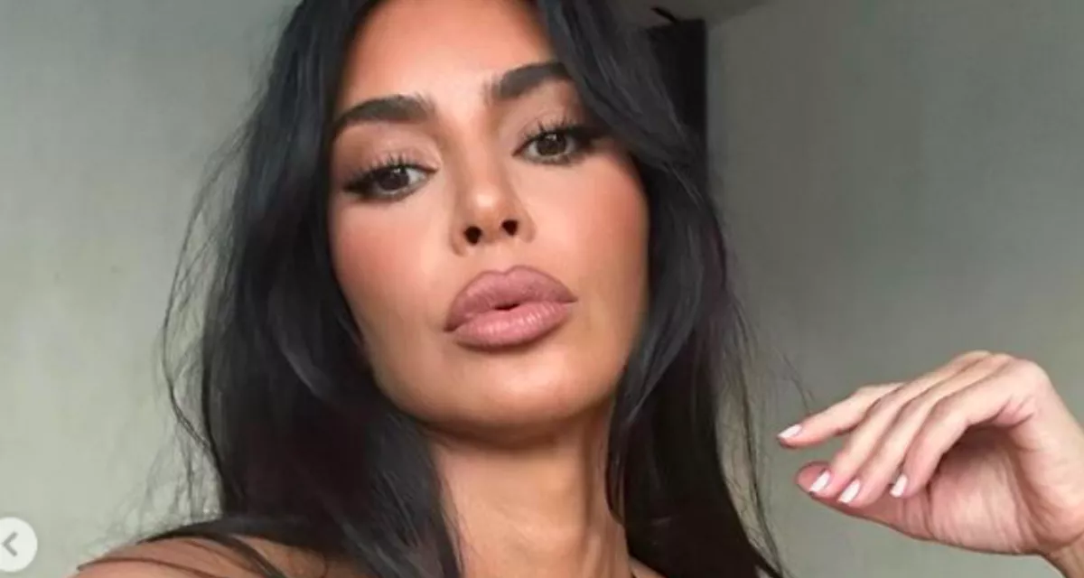 Paparazzi leplezi le: így néz ki Kim Kardashian popsija a 10 kilós fogyás után filter nélkül - Fotók