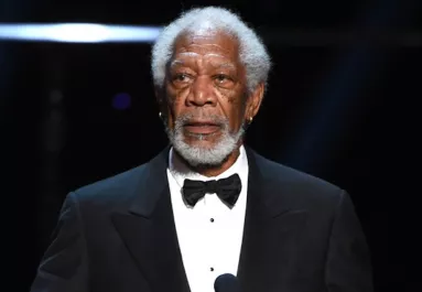 Drámai az ok: ezért visel mindig két arany fülbevalót Morgan Freeman - Fotók