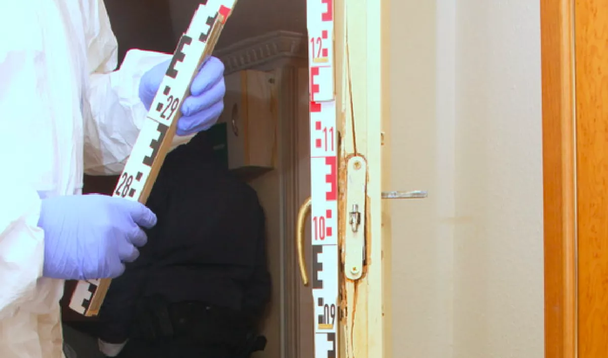 Megkéselt egy nőt egy fővárosi hotelben az öntudattalanul őrjöngő Krisztián - Fotók