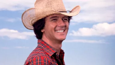 Felismered még a Dallas Bobby Ewing-ját? - 74 éves lett, ő meg a szerelme - Fotók