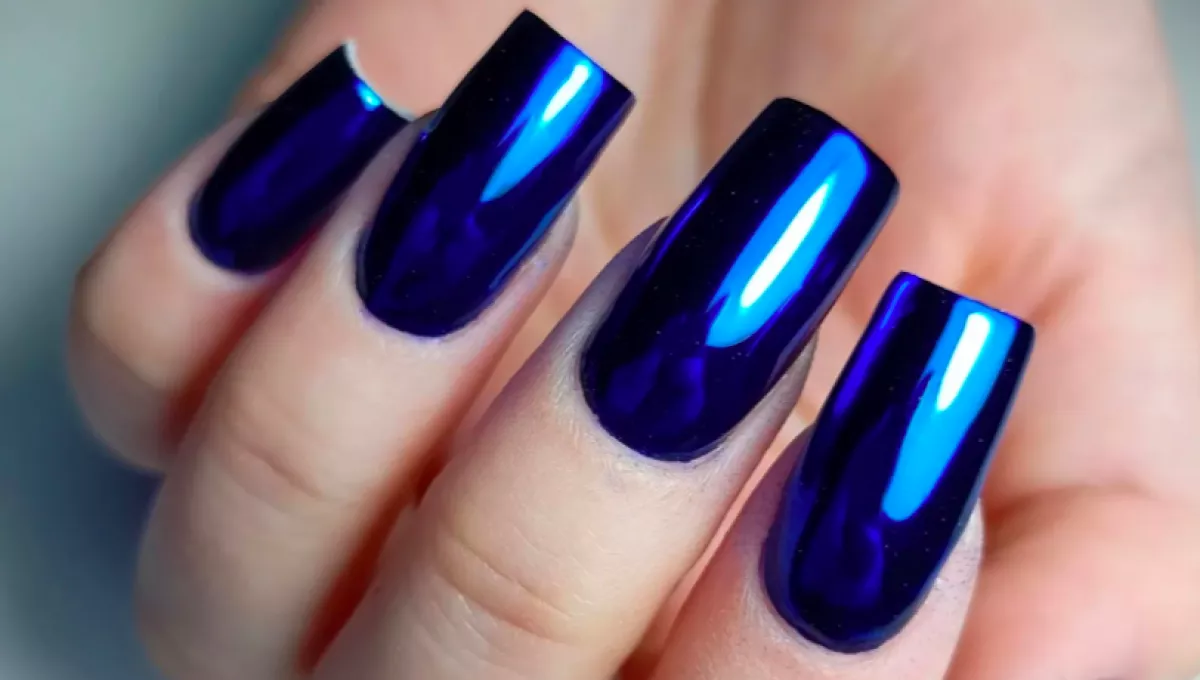 Fényűzés: ez a 4 szín 2023 legnagyobb körömtrendje - Fotók