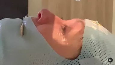 "Ilyen a rák!" - Drámai képek a Bűbájos boszorkák végstádiumú sztárjáról