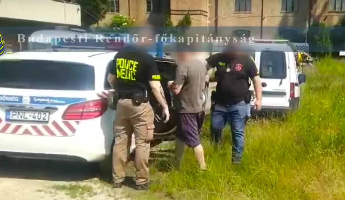 33 milliót vittek el maszkos rablók egy cégvezetőtől Budán - Ferenc és társai rendőrkézen - Fotók
