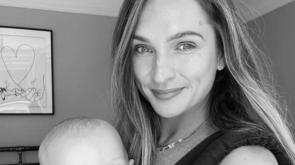 Hiába várta a városházán: esküvőjük napján hunyt el az X-Factor sztár menyasszonya - Fotók