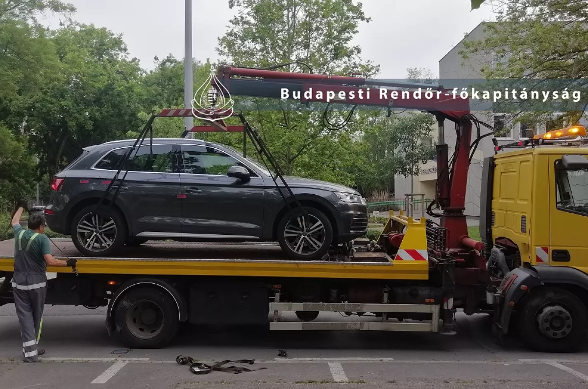 Villák, lakások, luxuskocsik, készpénz - 3,1 milliárd "bűnös" vagyont szereztek vissza a rendőrök - Fotók