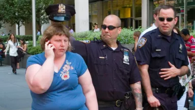 Szégyen: kiposztolja a duci blogger, hogy néznek rá az utcán az emberek - Fotók