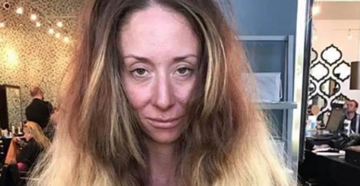 A vőlegénye se ismert rá erre a nőre, amikor kijött a fodrásztól - Fotók