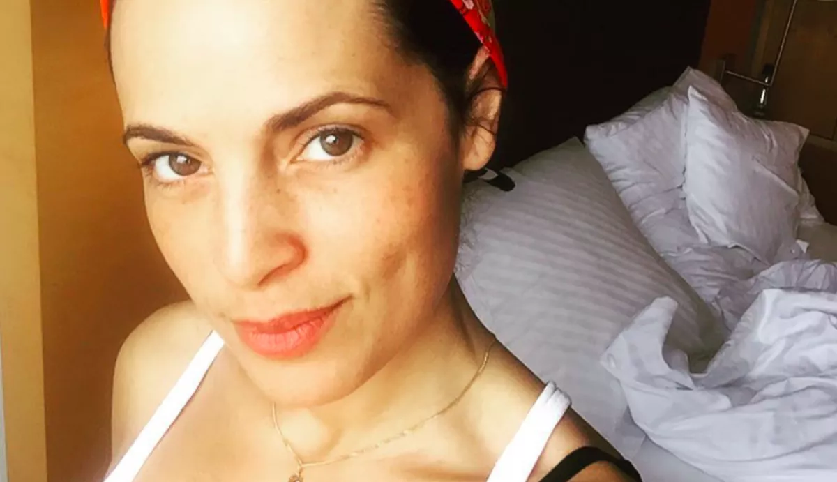 25 éve az egész világ az ő dalát énekelte: 45 évesen senki nem ismeri fel ezt a nőt - Fotók